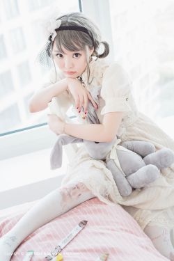 火车上的女孩